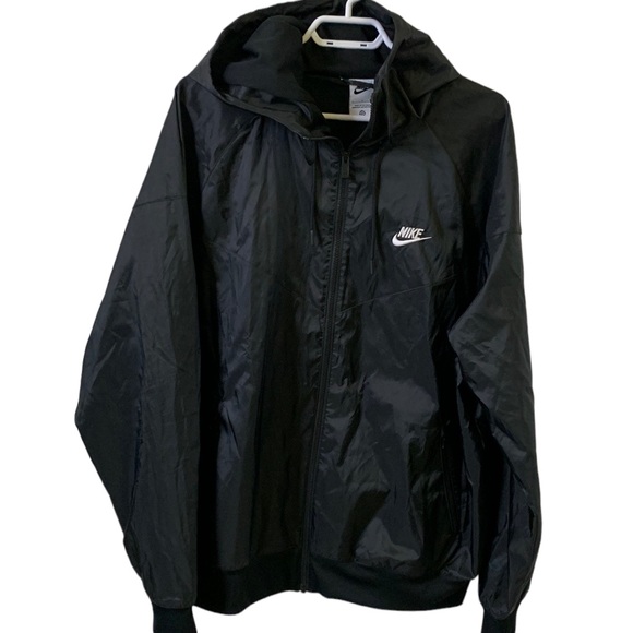 Nike Other - Nike Men’s Windbreaker Black Jacket